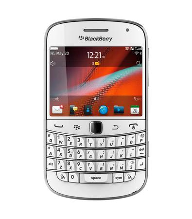 Смартфон BlackBerry Bold 9900 White Retail - Бердск